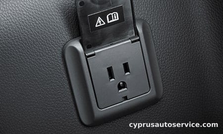 MITSUBISHI ECLIPSE CROSS PHEV M