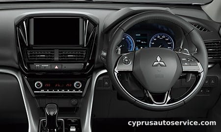 MITSUBISHI ECLIPSE CROSS PHEV M