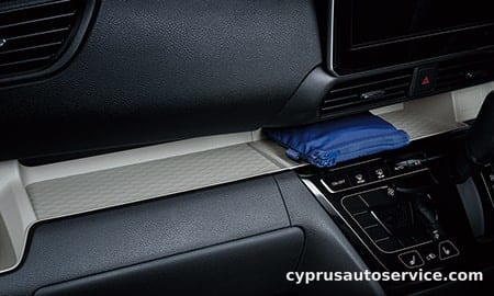 MITSUBISHI DELICA MINI G