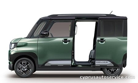 MITSUBISHI DELICA MINI G PREMIUM