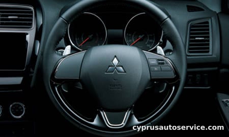 MITSUBISHI RVR M