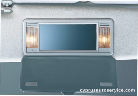 MITSUBISHI DELICA SPACE GEAR CHAMONIX