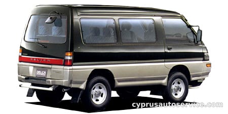 MITSUBISHI DELICA STAR WAGON GLX