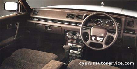 MITSUBISHI DEBONAIR V ROYAL EXTRA