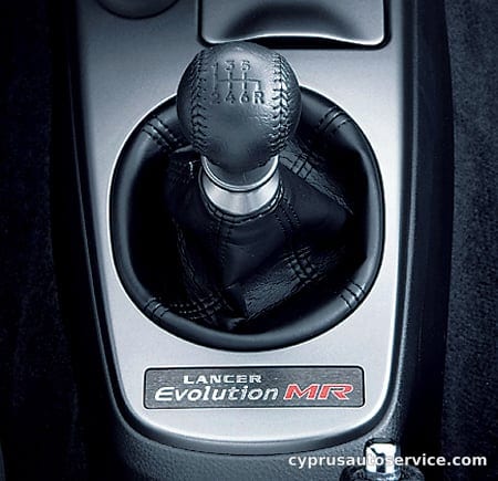 MITSUBISHI LANCER RS EVOLUTION IX MR