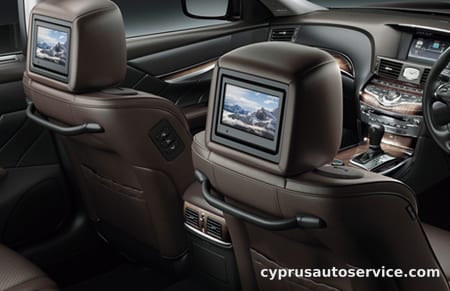 MITSUBISHI DIGNITY VIP
