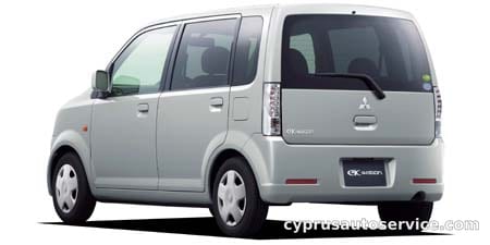 MITSUBISHI EK WAGON M