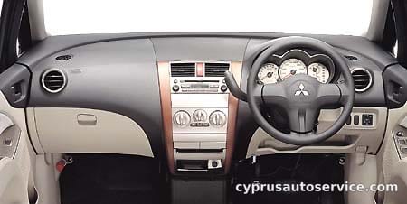 MITSUBISHI COLT STANDARD