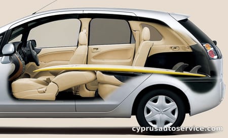 MITSUBISHI COLT COOL VERY