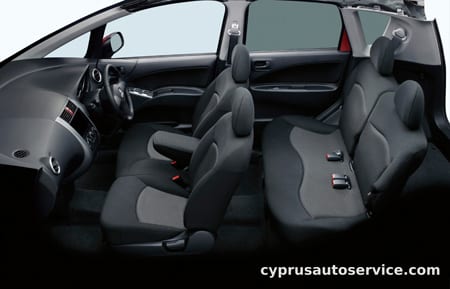 MITSUBISHI COLT COOL VERY