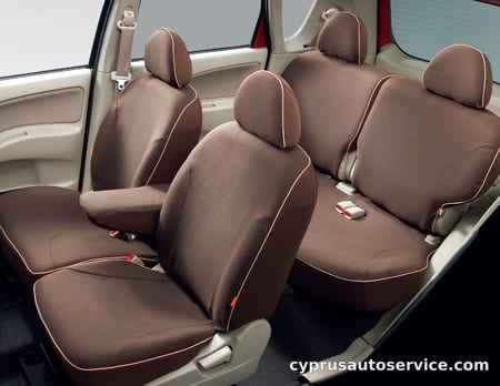 MITSUBISHI COLT VERY