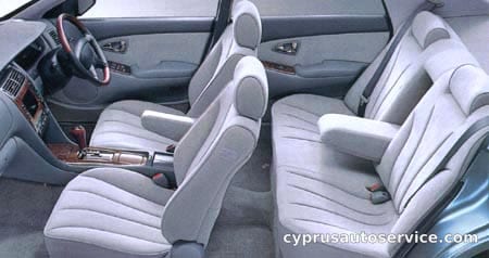 MITSUBISHI DIAMANTE 30R-SE