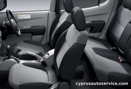 MITSUBISHI TRITON BASE GRADE