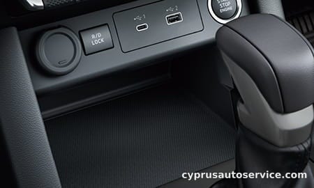 MITSUBISHI TRITON GSR