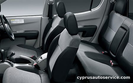 MITSUBISHI TRITON BASE GRADE