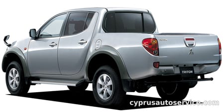 MITSUBISHI TRITON BASE GRADE
