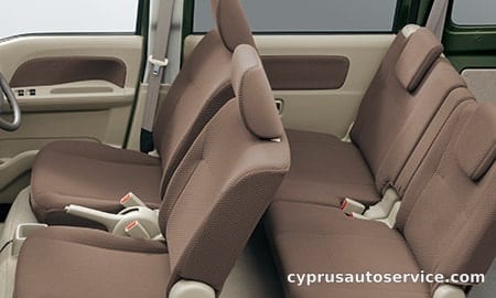 MITSUBISHI MINICAB VAN BRAVO