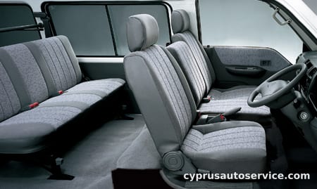 MITSUBISHI DELICA VAN CD
