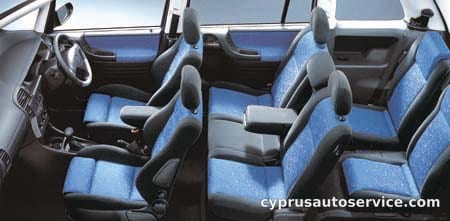 SUBARU TRAVIQ SL PACKAGE