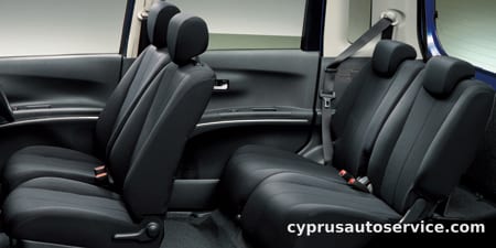 SUBARU LUCRA CUSTOM R