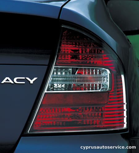 SUBARU LEGACY B4 3.0R