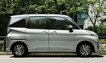 SUBARU JUSTY BASE GRADE