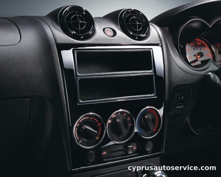 DAIHATSU COPEN TAN LEATHER EDITION