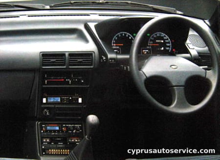 DAIHATSU CHARADE TR
