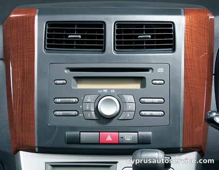 DAIHATSU MIRA CUSTOM X