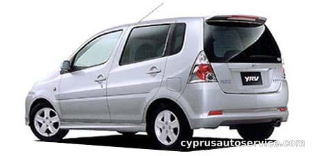 DAIHATSU YRV PARCO S