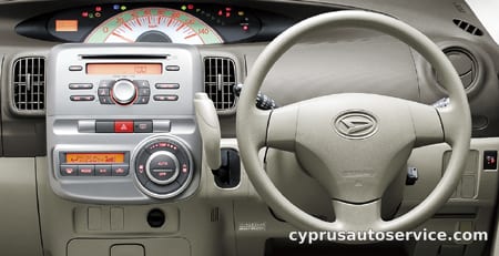 DAIHATSU TANTO X