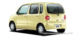 DAIHATSU MOVE LATTE
