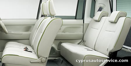 DAIHATSU MOVE CONTE X