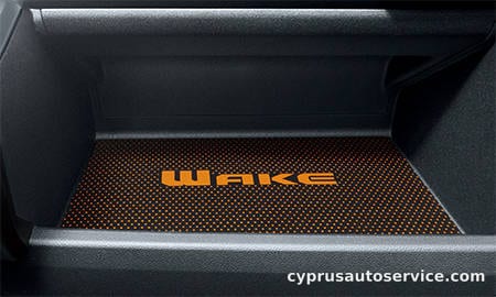 DAIHATSU WAKE D