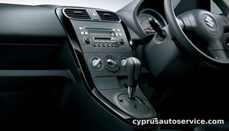 SUZUKI SPLASH BASE GRADE