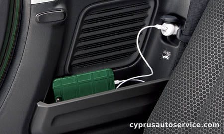 SUZUKI SPACIA GEAR HYBRID XZ