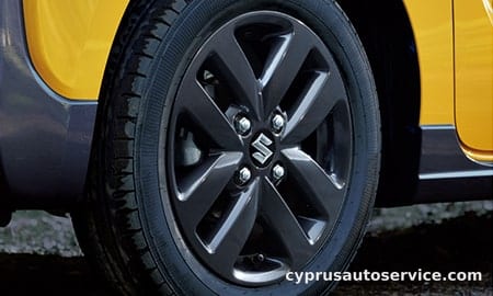 SUZUKI SPACIA GEAR HYBRID XZ TURBO