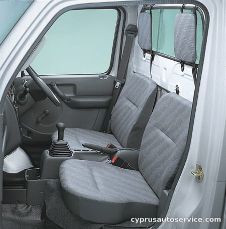 SUZUKI CARRYTRACK KC AIR COND. POWER STEERING