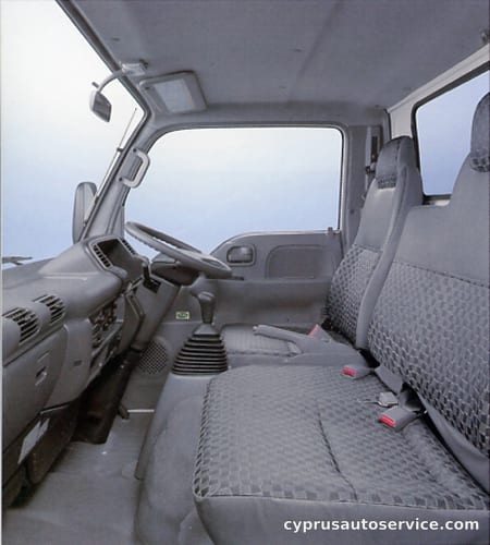 ISUZU ELF NHS BASE GRADE (Diesel)