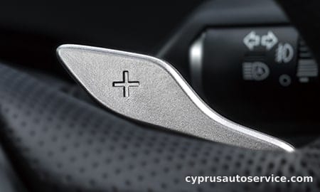 LEXUS UX300H VERSION C