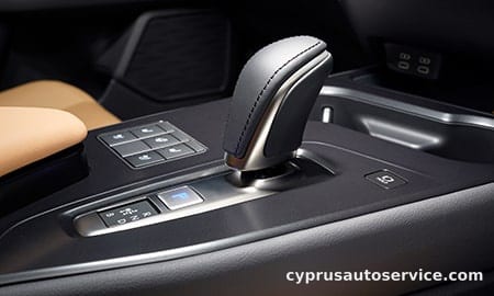 LEXUS UX300E VERSION L