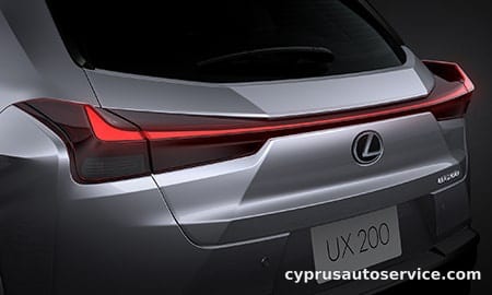 LEXUS UX250H VERSION L