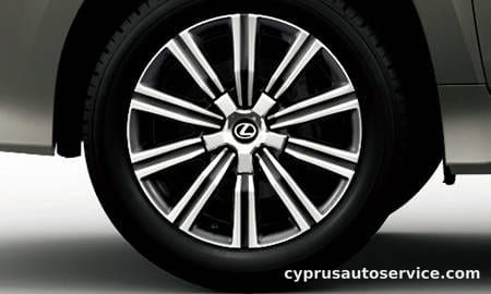 LEXUS LX570