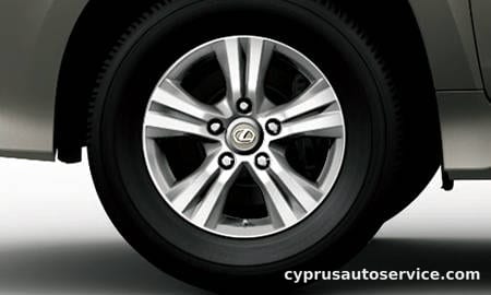 LEXUS LX570