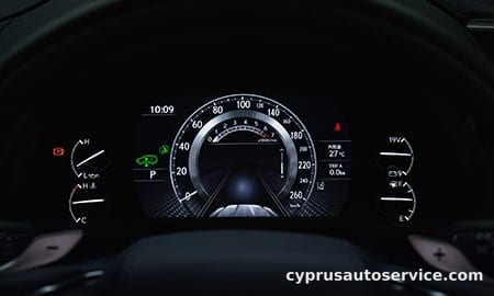 LEXUS LX600
