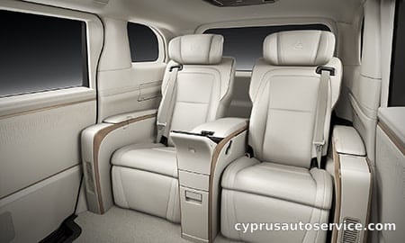 LEXUS LM500H EXECUTIVE