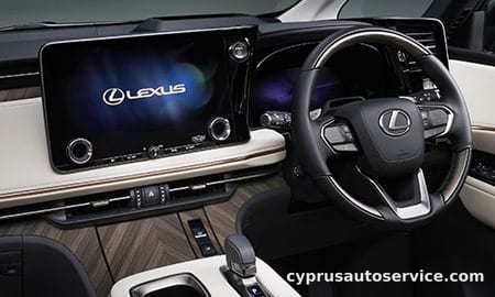 LEXUS LM500H EXECUTIVE