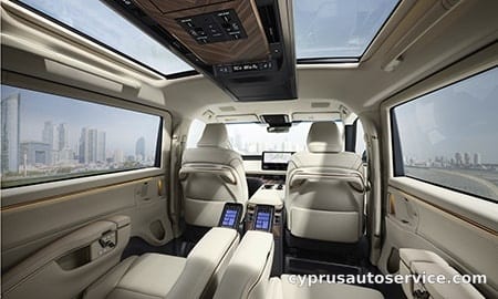 LEXUS LM500H VERSION L