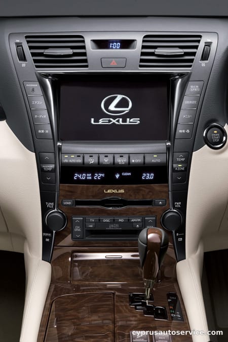 LEXUS LS460 VERSION U I PACKAGE