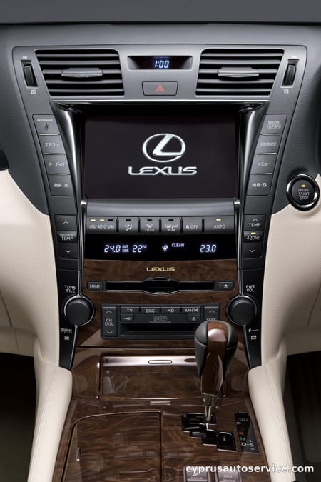 LEXUS LS460 VERSION C